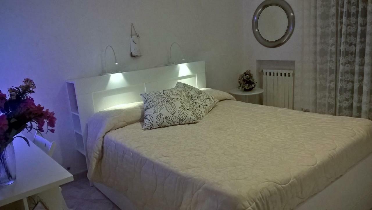 Apartament Mirandolina Rzym Zewnętrze zdjęcie