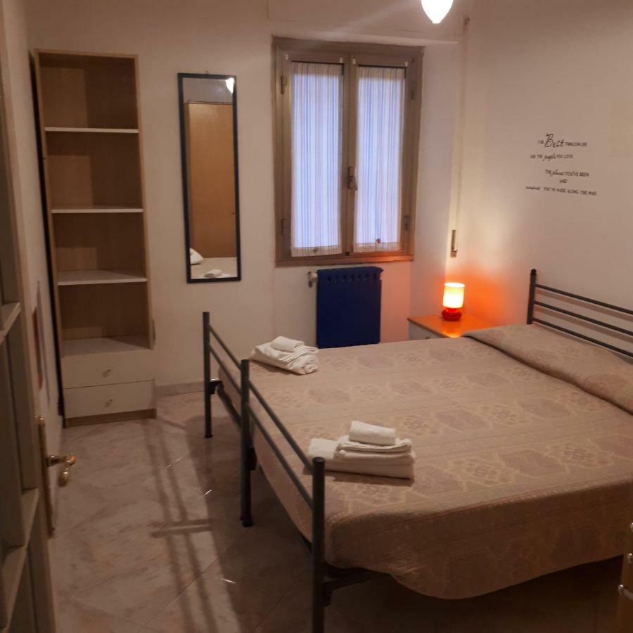 Apartament Mirandolina Rzym Zewnętrze zdjęcie